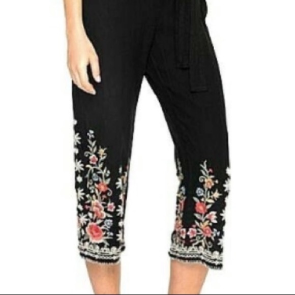 EUC Johnny Was Hazelton Cropped Jumpsuit. Small - Picture 3 of 4